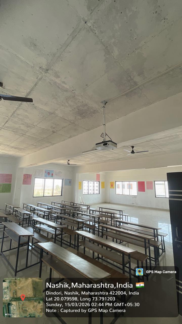Smart Classroom - Photo 9