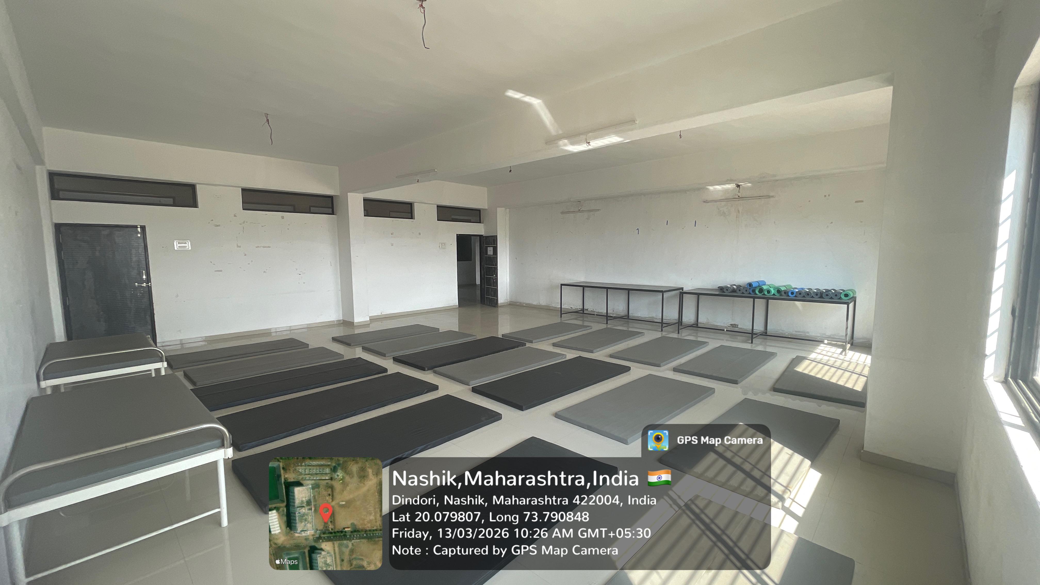 Yoga Room - Photo 9