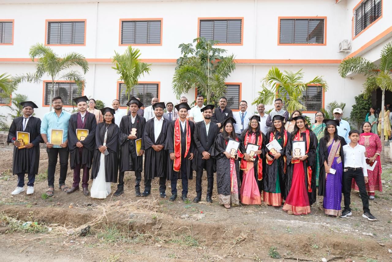 Student Life - Photo 4